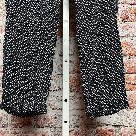 💙5/$15 Old Navy Women's Loose Fit Dress Pant Medium - Picture 3 of 5